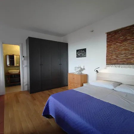 Apartment La Terrazza Massa (Tuscany)