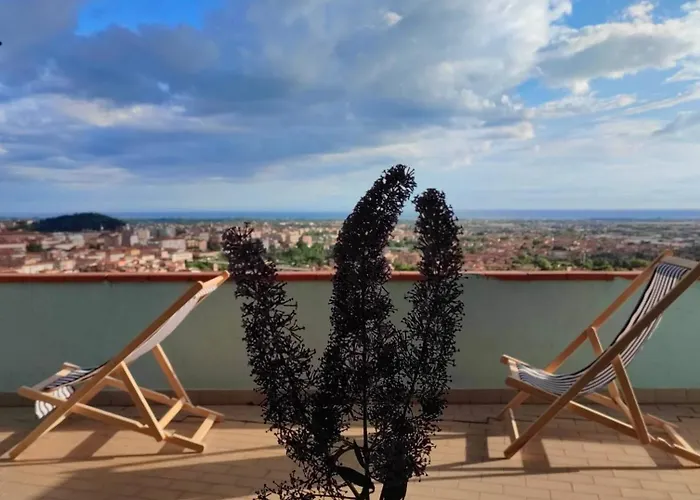 La Terrazza Massa (Tuscany)